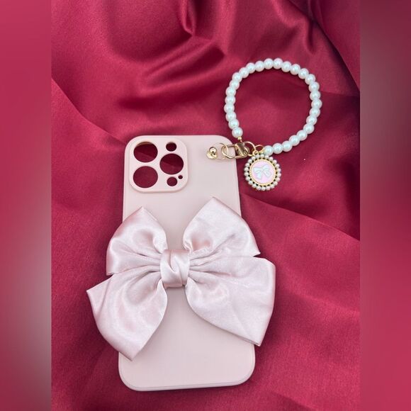 Elegant Pink Bow iPhone 16 Pro Max Case with Pearl Charm - Picture 5 of 6